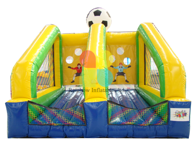 China Cheap Inflatable Soccer Kick Soccer Goal Game