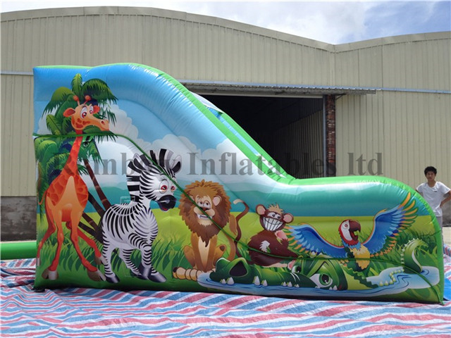 RB8019（5x3x3m） Inflatable safari theme slide for kids