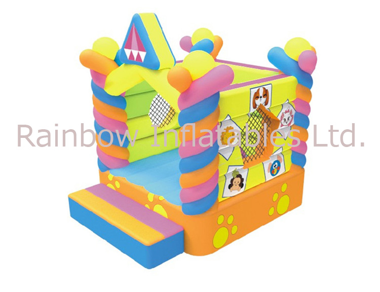 RB01010(4x4m) Inflatable Animal House Bouncer