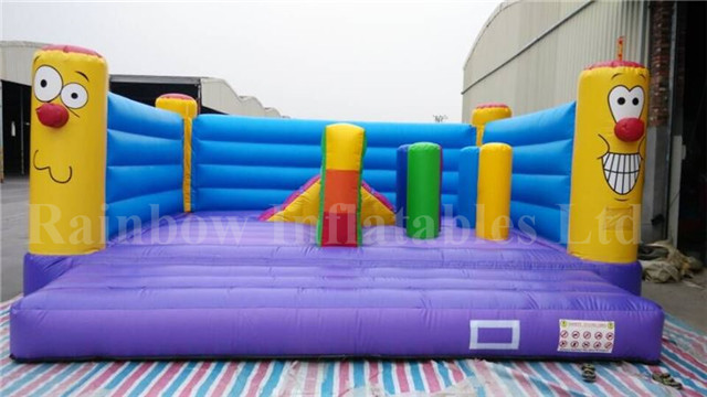 RB91011（5.5x5m）Inflatable cute happy clown bouncy castle