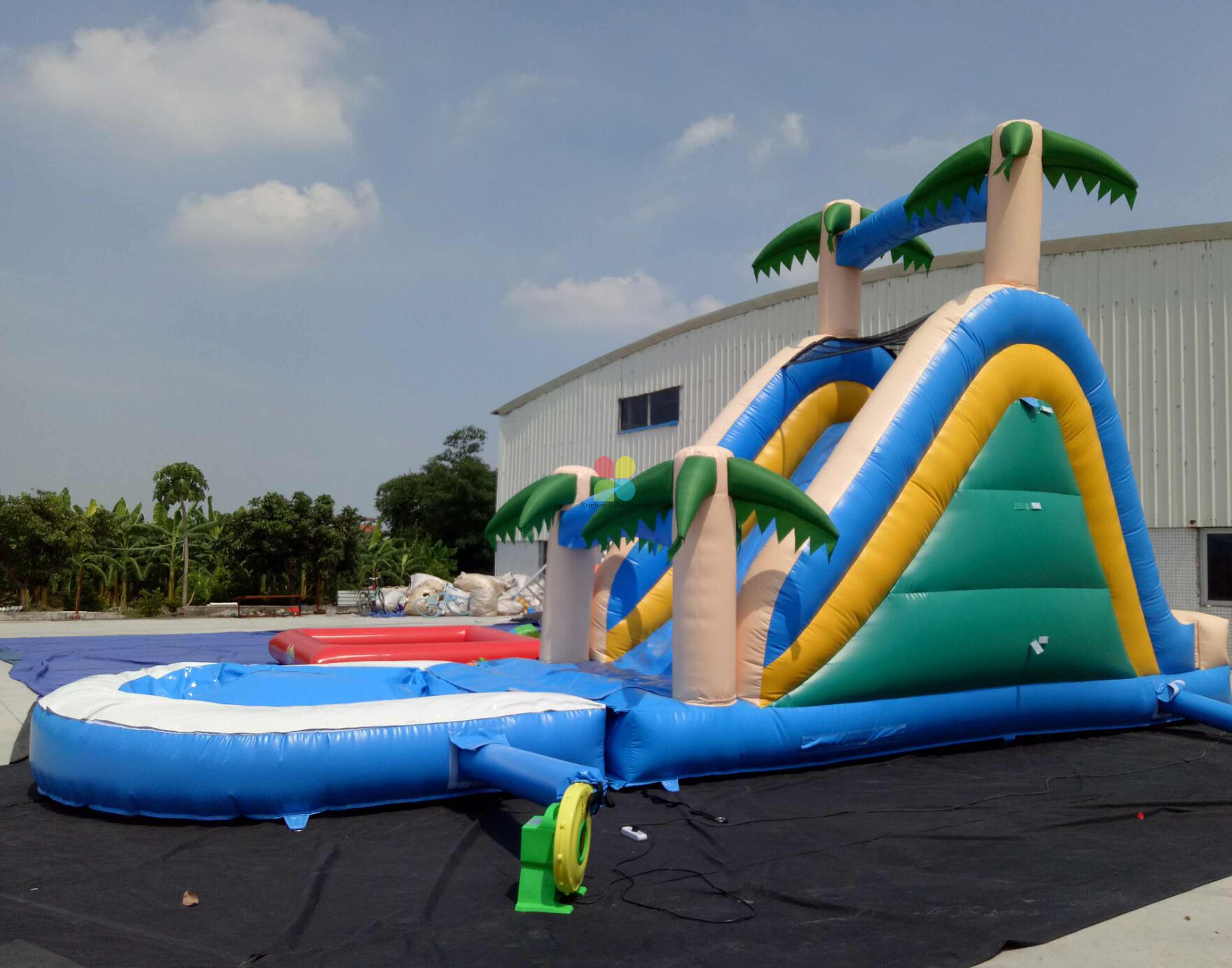 Palm tree design inflatable water slide kids play game with free blower