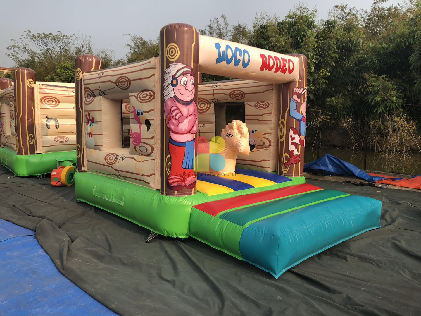 loco motion inflatable play